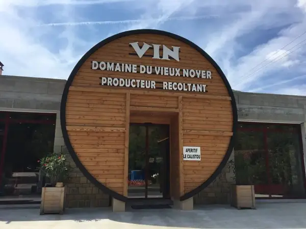 Le Vieux Noyer